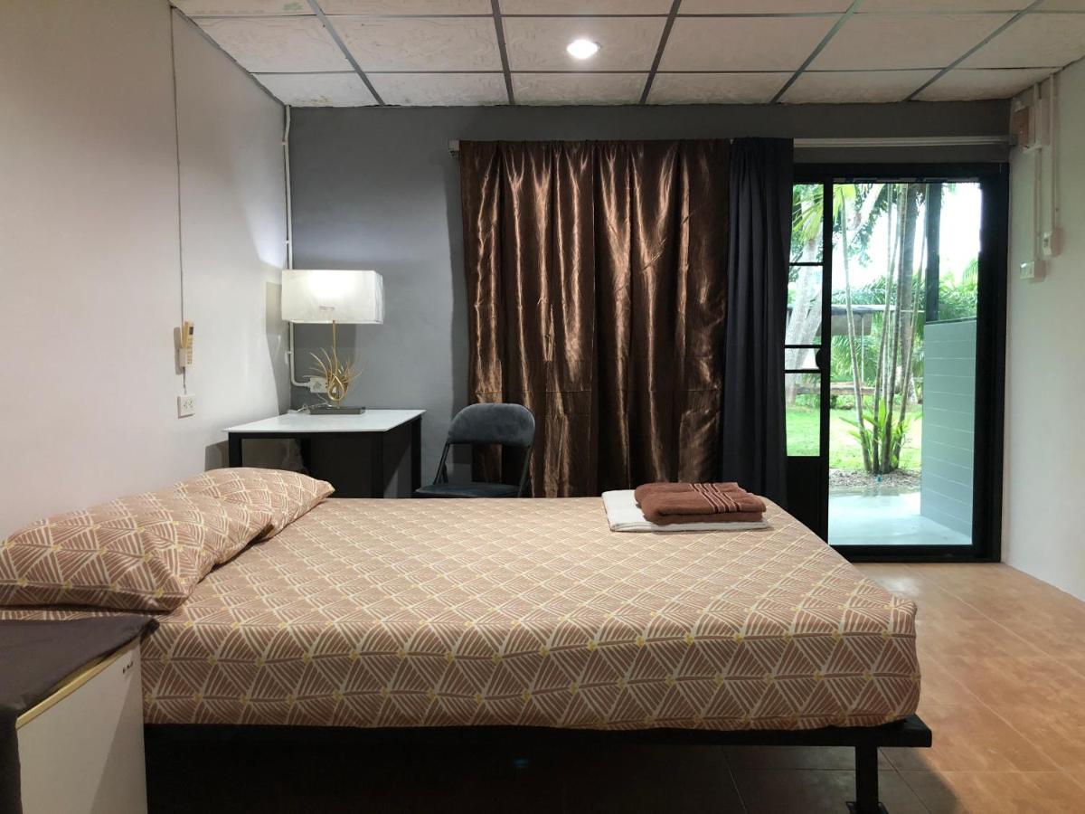 Wassana Sitdharma Guesthouse Trang Exterior foto