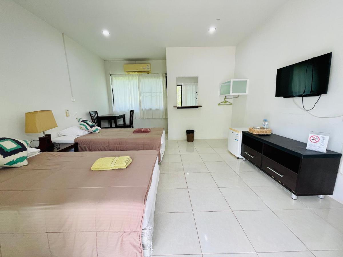 Wassana Sitdharma Guesthouse Trang Exterior foto