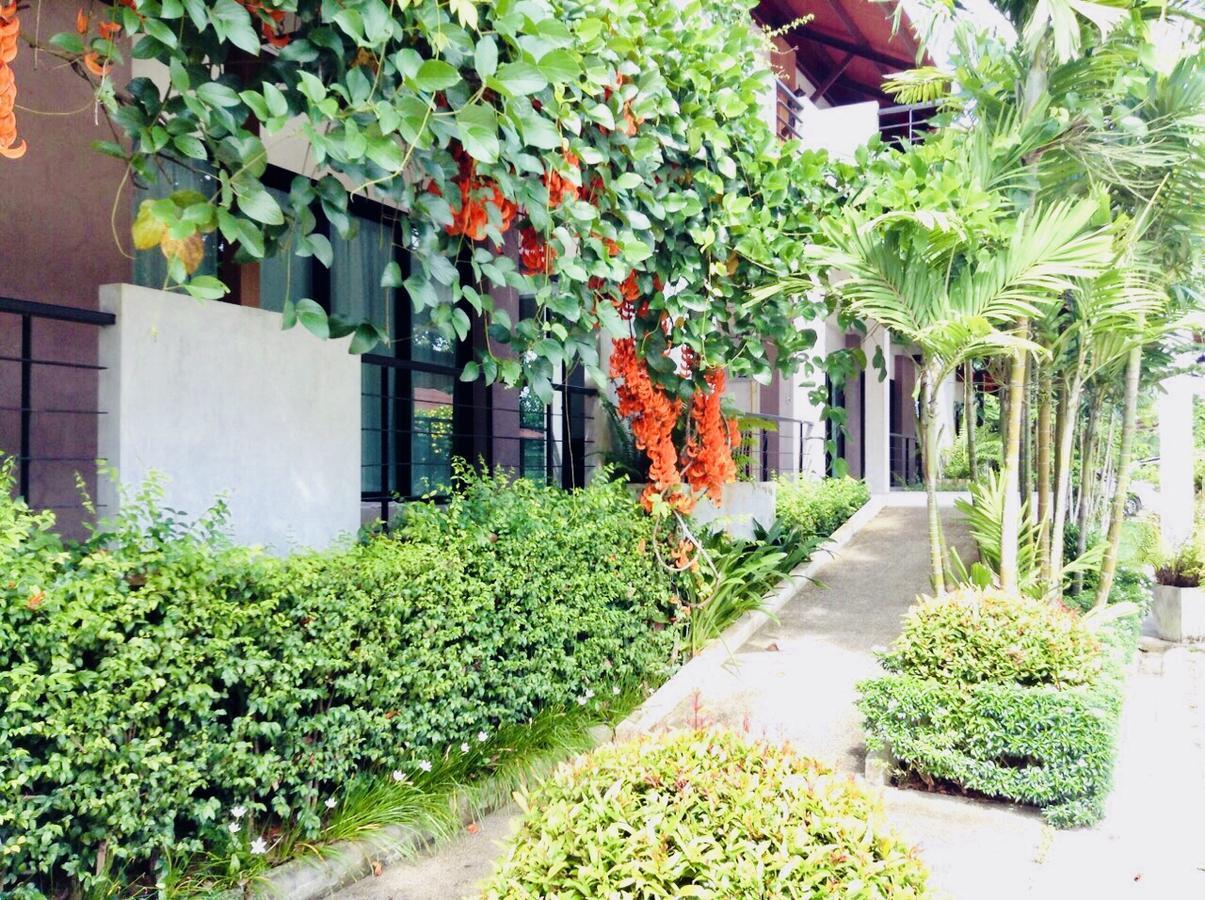Wassana Sitdharma Guesthouse Trang Exterior foto