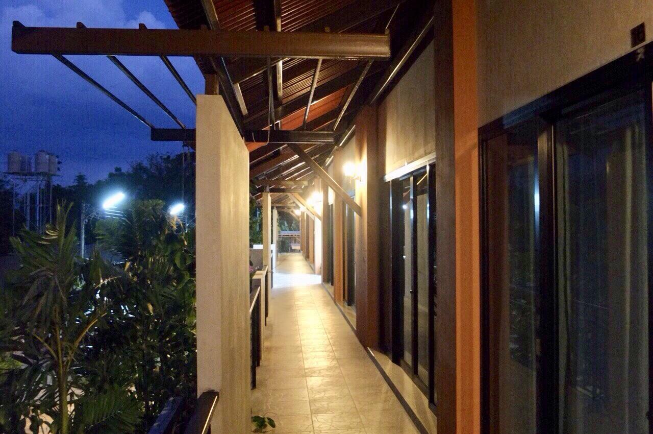 Wassana Sitdharma Guesthouse Trang Exterior foto