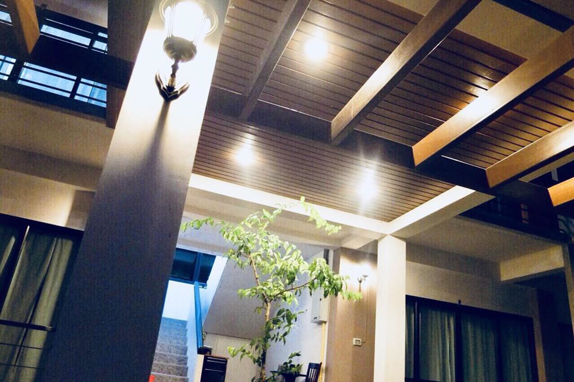 Wassana Sitdharma Guesthouse Trang Exterior foto